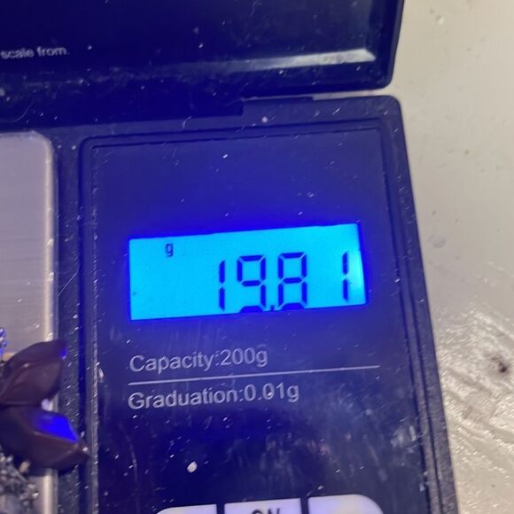 8” oval shaped turquoise tone beads/brown and silver tone discs stretch braceket - Picture 9 of 9